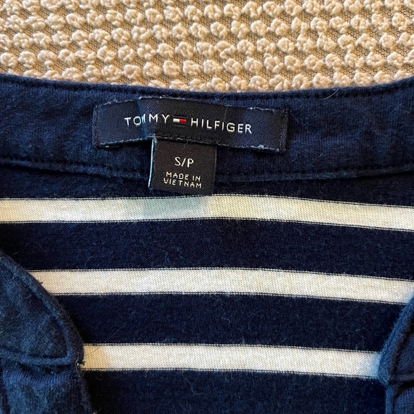 Tommy Hilfiger Women’s Navy & White Striped 3/4 Sleeve T Small - Picture 2 of 5